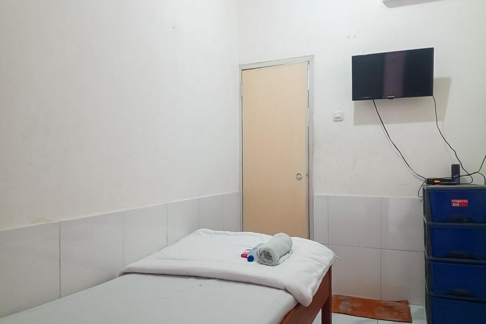 Malibu Syariah Bogor Redpartner Hotel Екстериор снимка