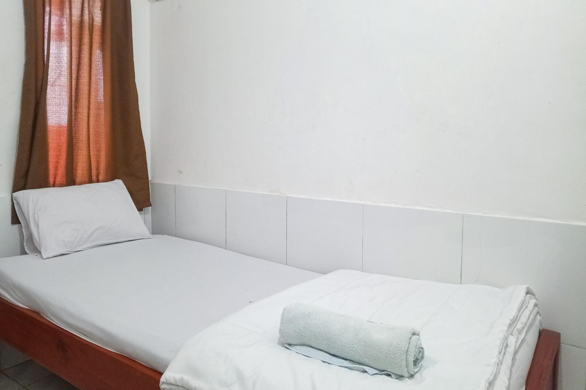 Malibu Syariah Bogor Redpartner Hotel Екстериор снимка