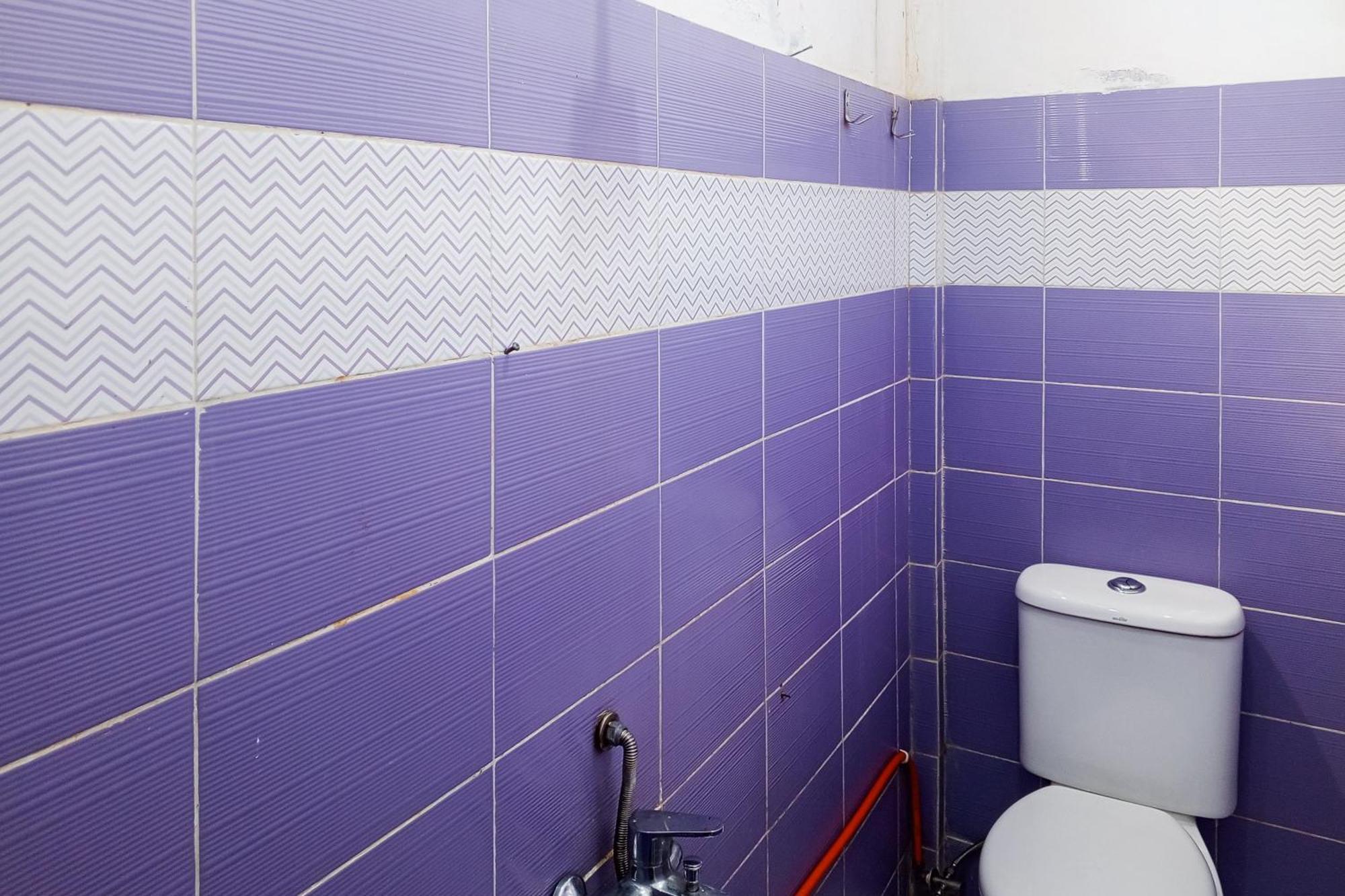 Malibu Syariah Bogor Redpartner Hotel Екстериор снимка