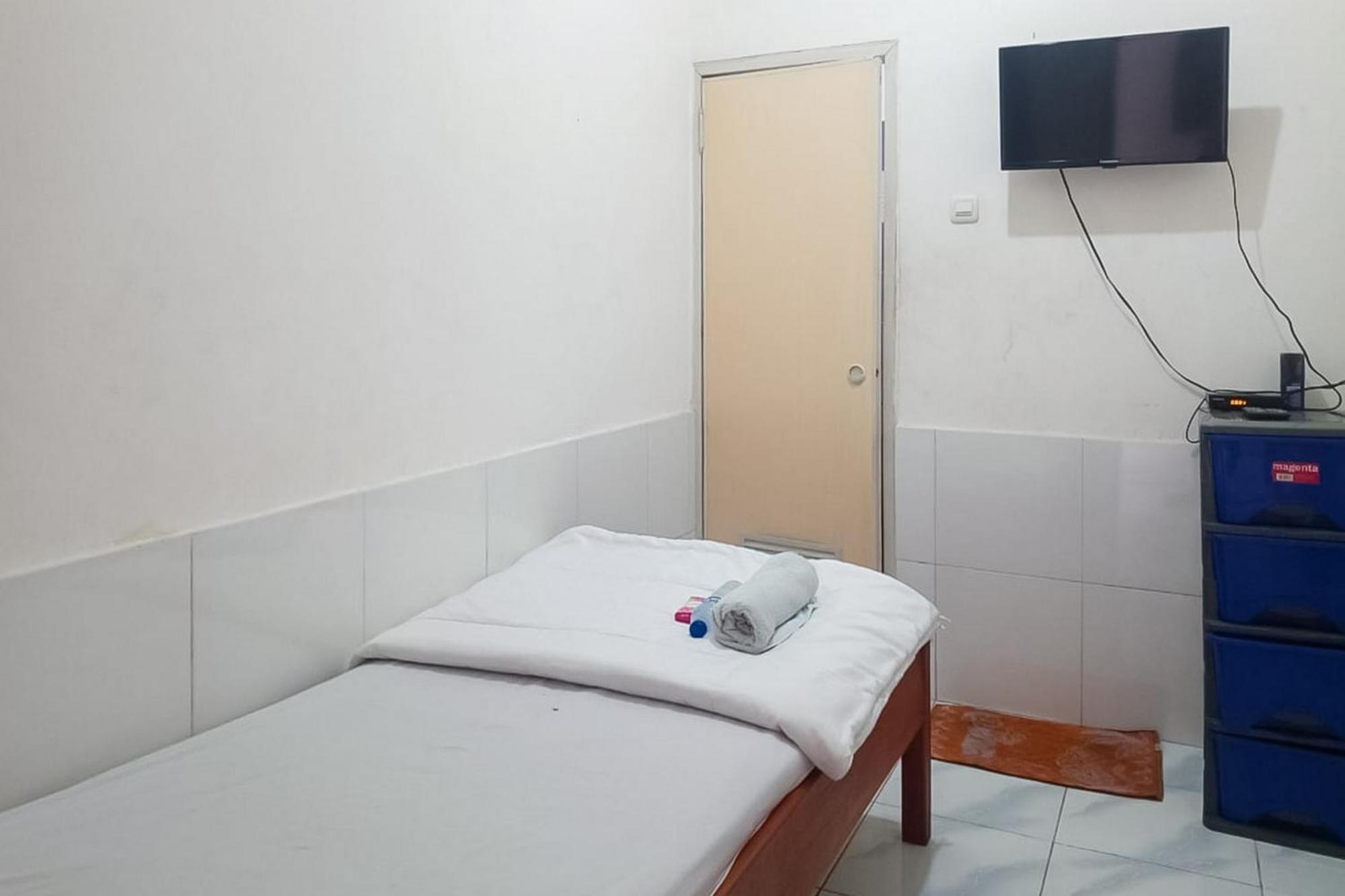 Malibu Syariah Bogor Redpartner Hotel Екстериор снимка
